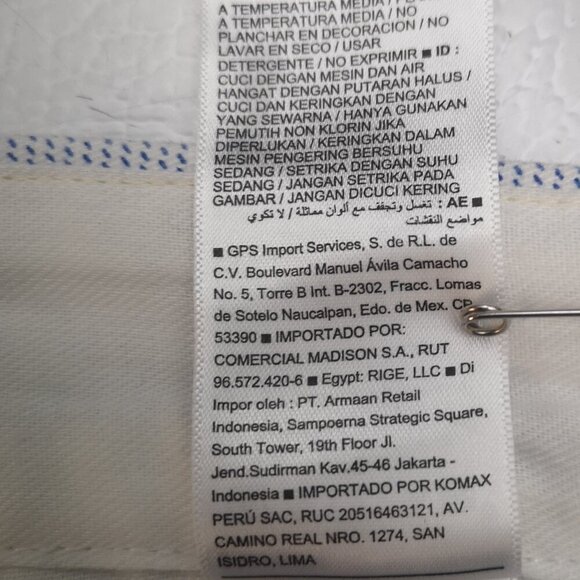 2 / $30.00 - Old Navy Ultimate Slim Men's Size 40 White w/ Blue Golf Shorts - Picture 5 of 10